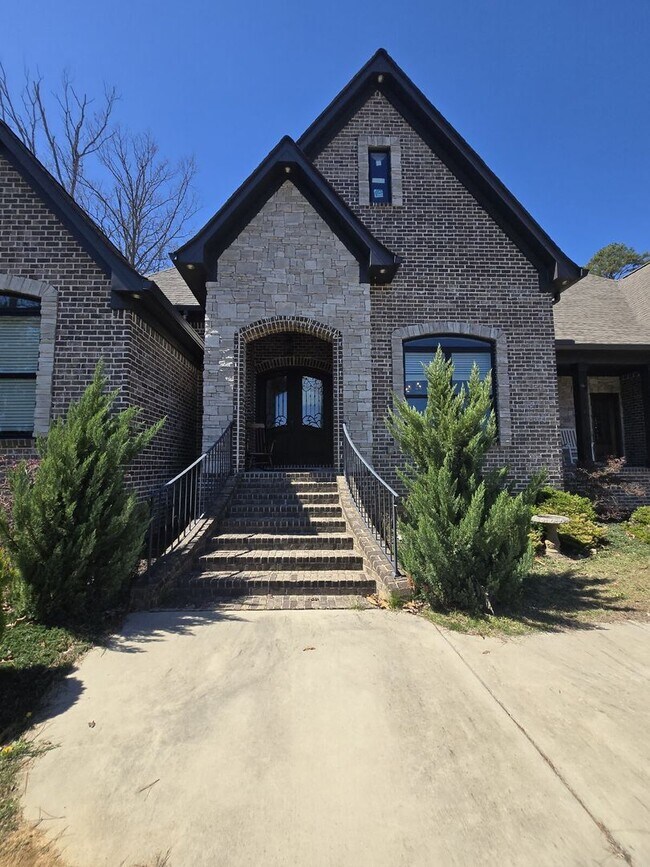 Foto del edificio - Amazing House In Windstone Available For P...