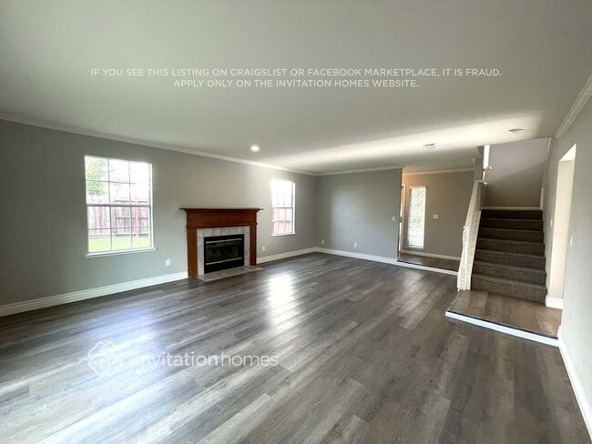 Building Photo - 850 Thetford Pl