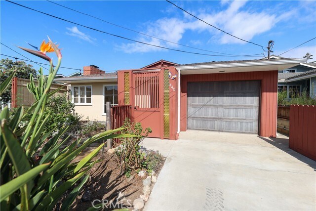 Building Photo - 440 Cress St