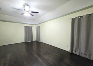 Building Photo - 17226 Stratford Green Dr