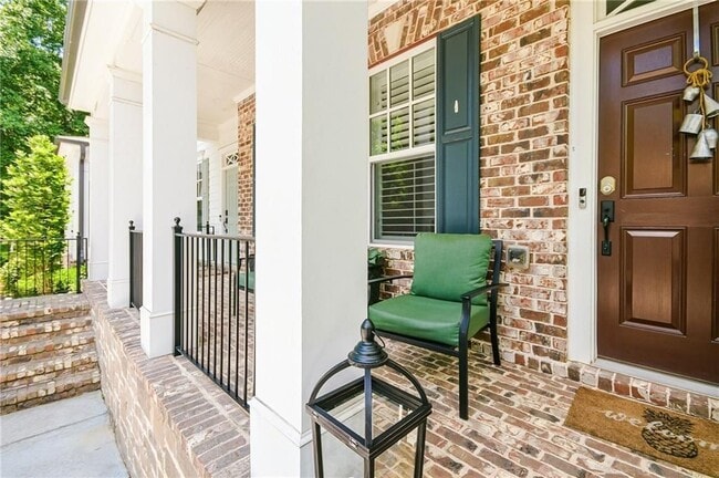 Building Photo - 535 Letchas Ln