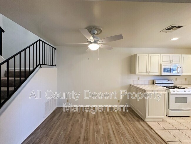 Building Photo - 45362 Sunset Ln