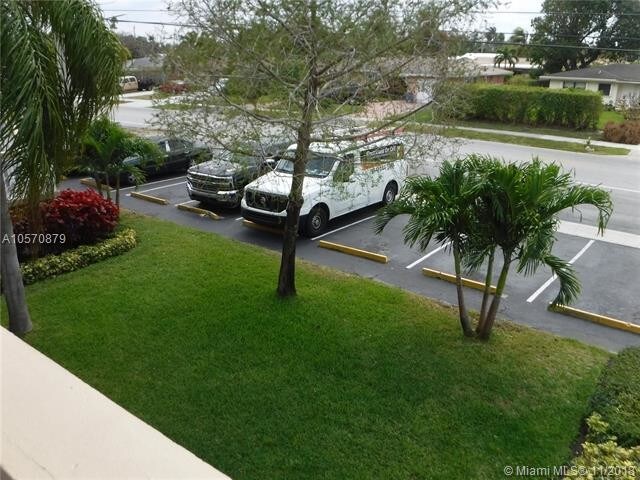 Foto del edificio - 295 SW 15th St