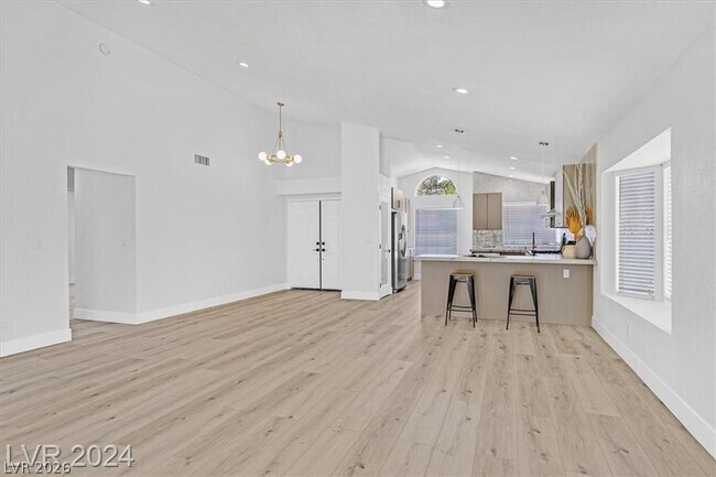 Foto del edificio - 8 Barton Spring Cir