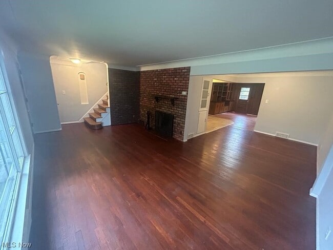 Building Photo - 4018 Ellison Rd