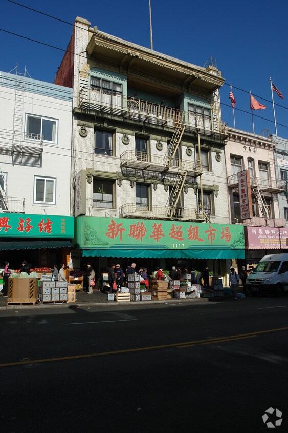 Building Photo - 1117 Stockton St