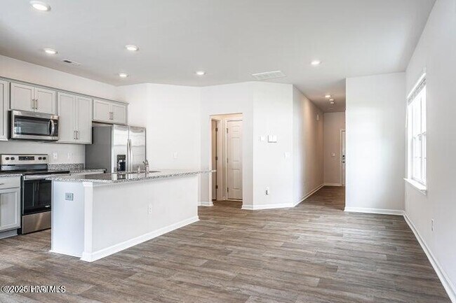 Foto del edificio - 1210 Gracie Ln