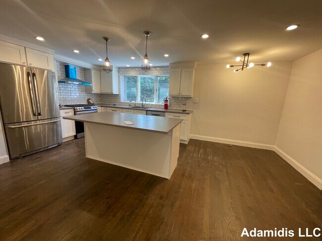 Foto del edificio - 30 Allandale St