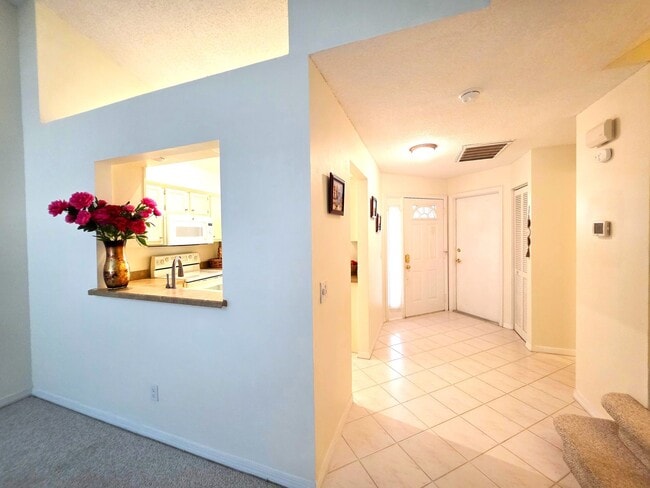 Photo - Vero Beach Rentals. Vero Beach Rent, LLC and Property Management Company Townhome