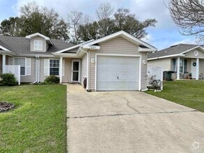 Building Photo - 7889 Stonebrook Dr