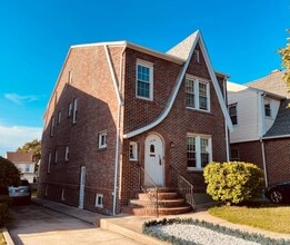 Building Photo - 119-39 7th Ave