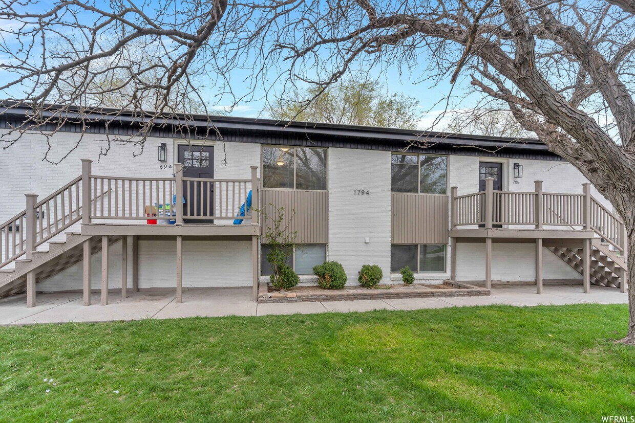 Primary Photo - 1794 W Shannon Cir
