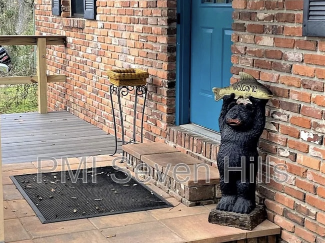 Building Photo - 18828 Star Hill Ln