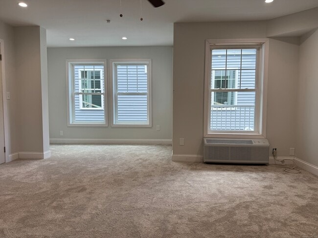 Foto del edificio - 1085 Whalley Ave