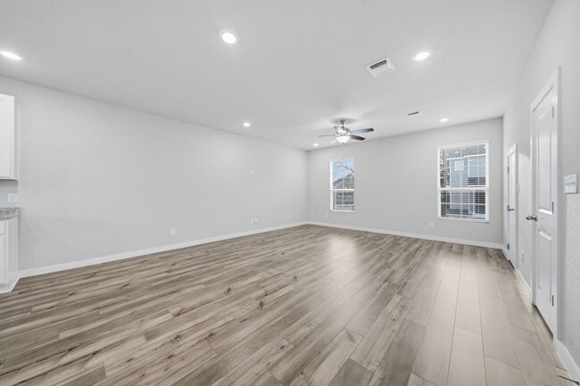 Foto del edificio - 21527 Sir Walter Ln