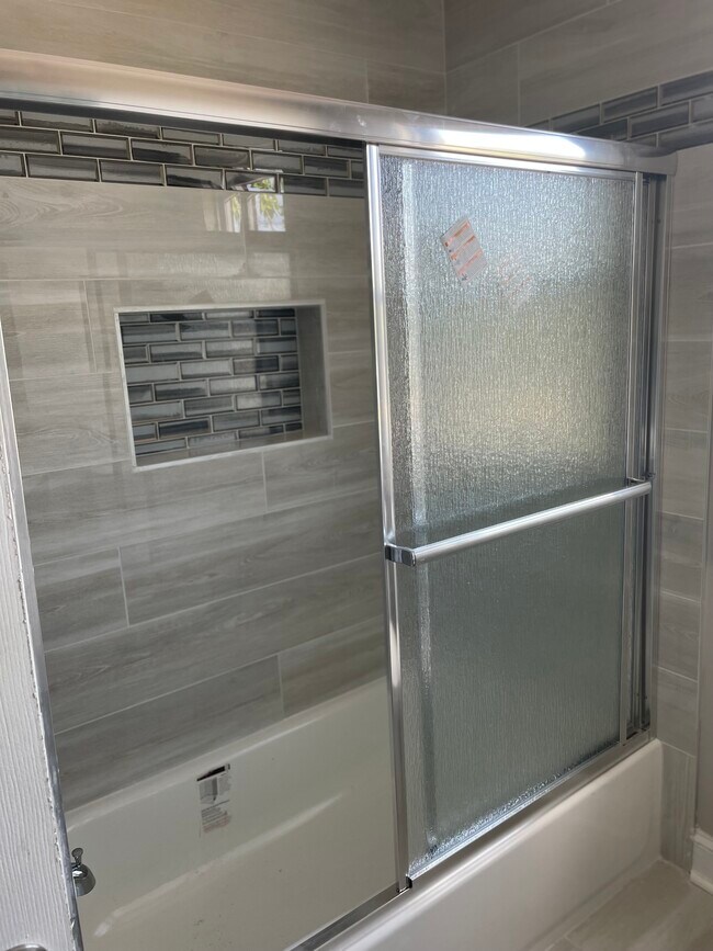 Foto del edificio - 5407 Park Heights Ave