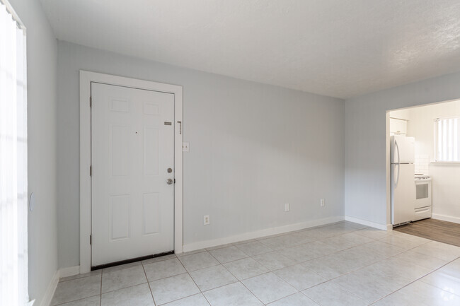 Living Room - Broadway Park Apartments