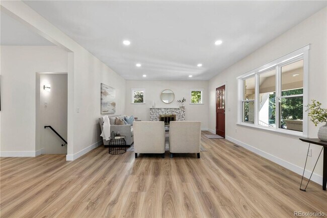 Foto del edificio - Enjoy this beautiful home in Congress Park!