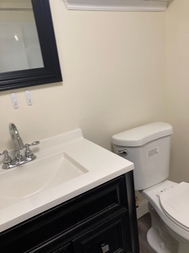 130 Overlook Ave, Beacon, NY 12508 Apartments in Beacon, NY