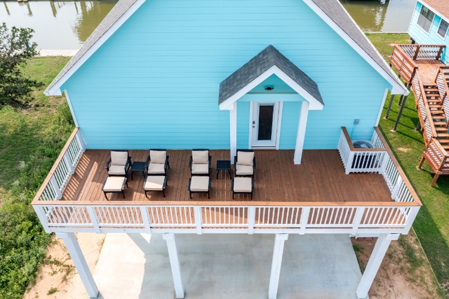 Foto del edificio - 413 Pompano Ln