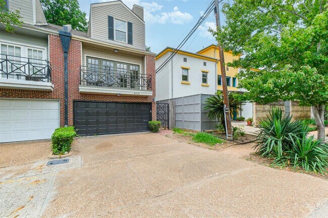 Foto del edificio - 4918 Morningside Dr