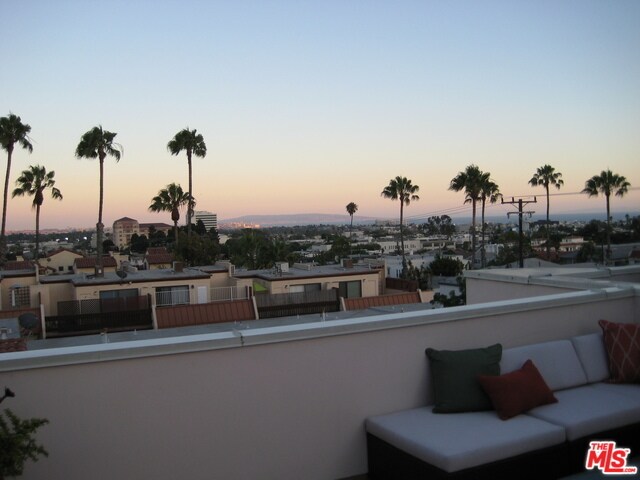 Foto del edificio - 844 17th St