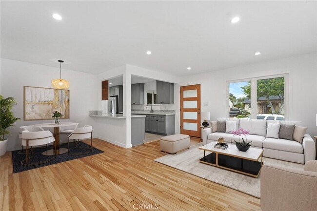 Foto del edificio - 14900 Doty Ave