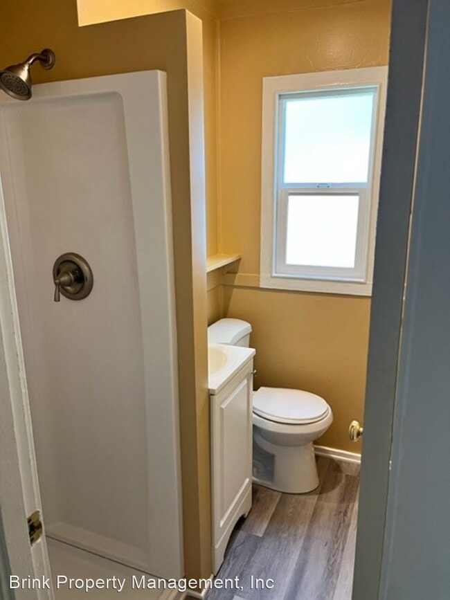 Building Photo - 2 br, 1 bath House - 4851 S Bateman Street