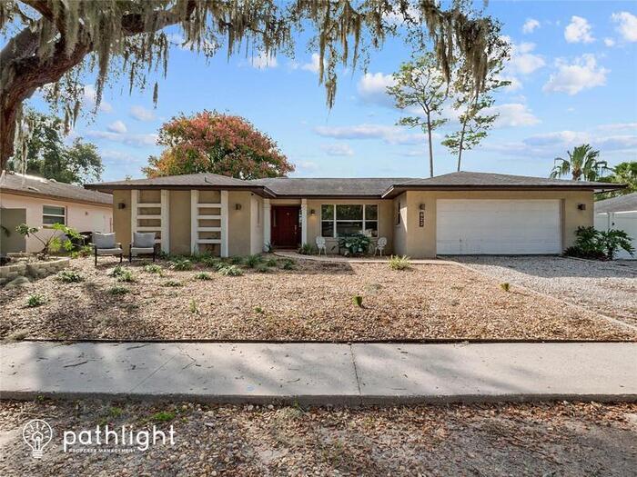 Foto principal - 622 Lakespur Lane