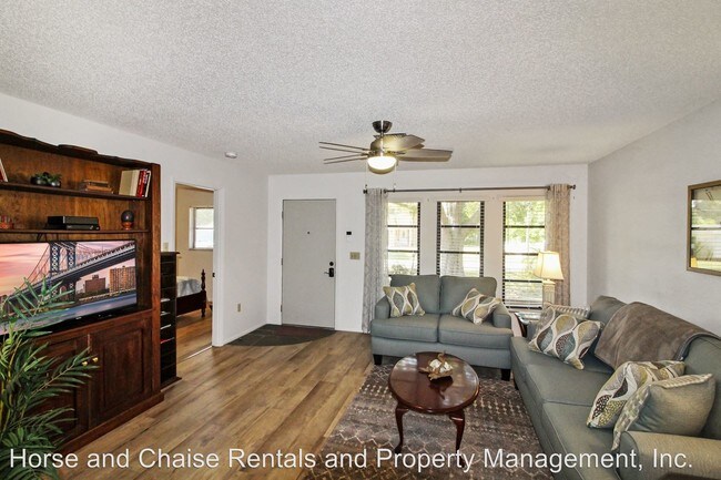 Building Photo - 2 br, 2 bath Apartment - 331 Burke Rd