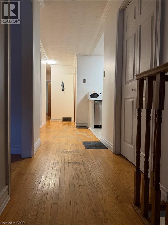 Building Photo - 10 Fairington Crescent