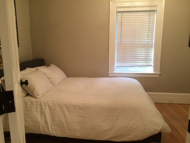 Building Photo - 16 River St