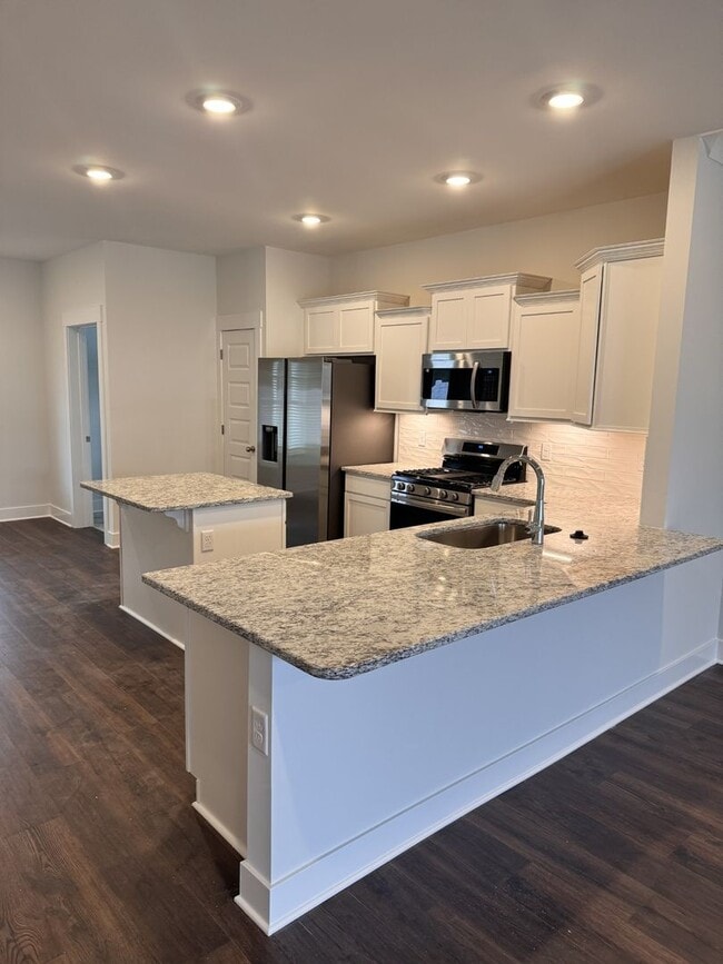 Foto del edificio - 5807 Shoreline Dr