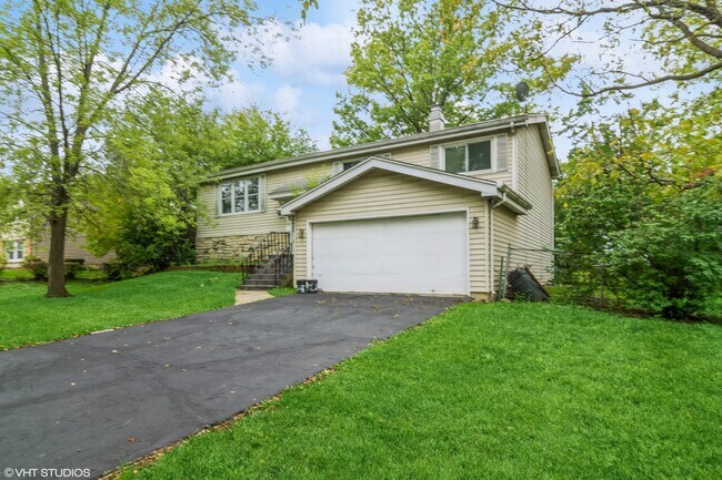 Building Photo - 101 Springhill Dr