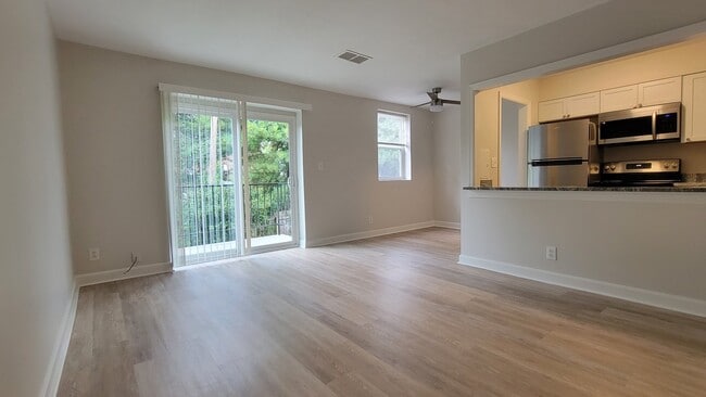 The Charlotte - The Charlotte Apartment