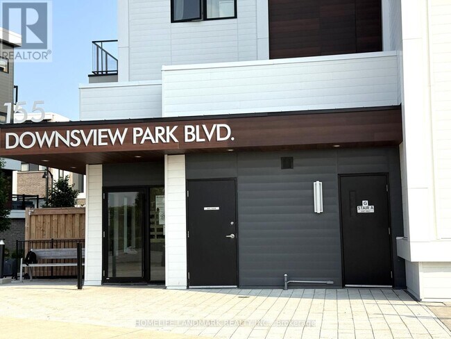 Photo du bâtiment - 155-155 Downsview Park Blvd