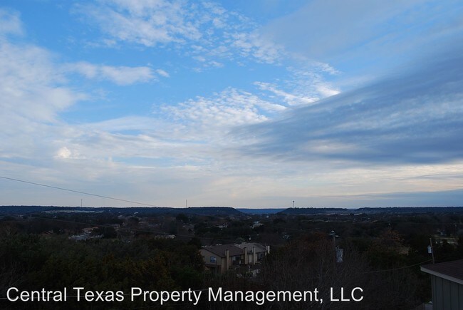 Foto del edificio - 105 Stone Canyon Ct