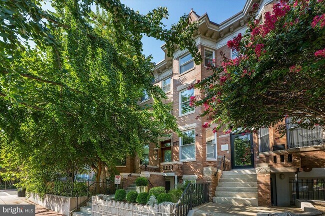 Foto del edificio - 1777 T St NW