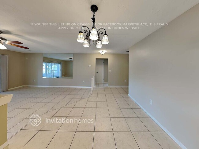 Foto del edificio - 221 Morgan Ct