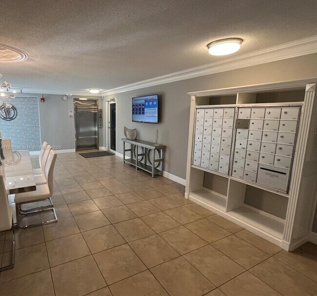 Foto del edificio - 1439 S Ocean Blvd