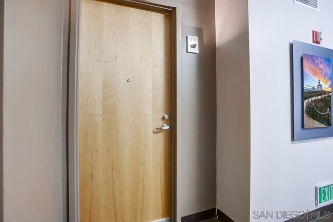 Foto del edificio - 1150 J St