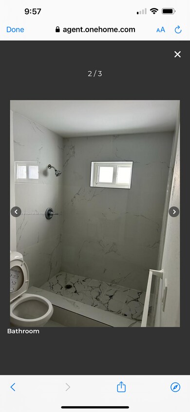 Building Photo - 3330 SW 79th Ct