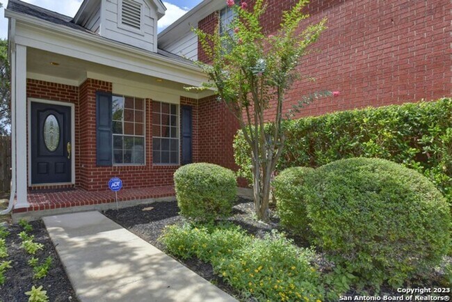 Foto del edificio - Braun and 1604 Area in Greenbriar gated community