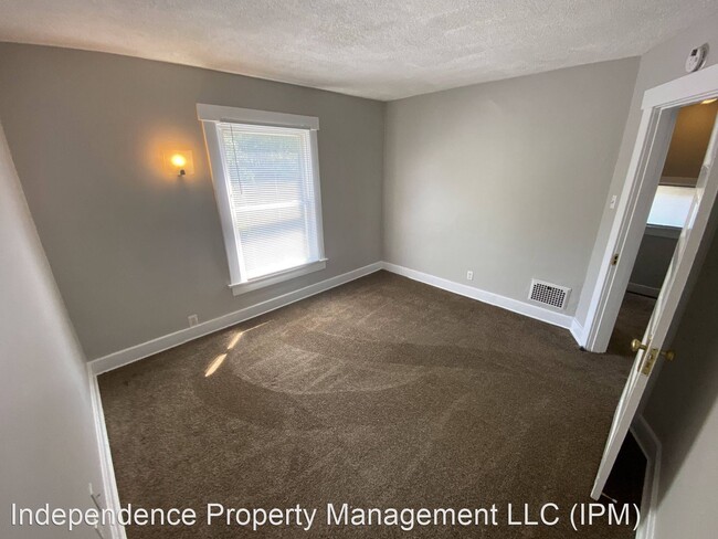 Building Photo - 3 br, 1 bath House - 1271 Highland Ave.