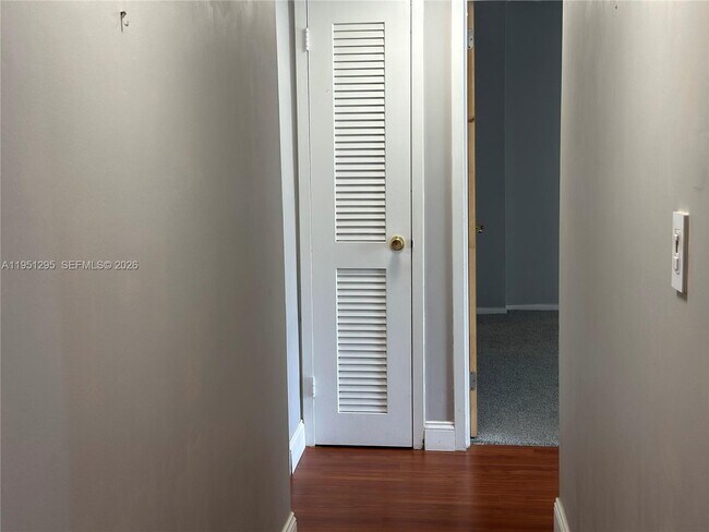 Foto del edificio - 1170 N Federal Hwy