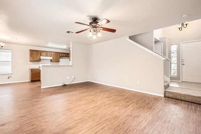 Foto del edificio - 11316 Canterbury Tales Ln