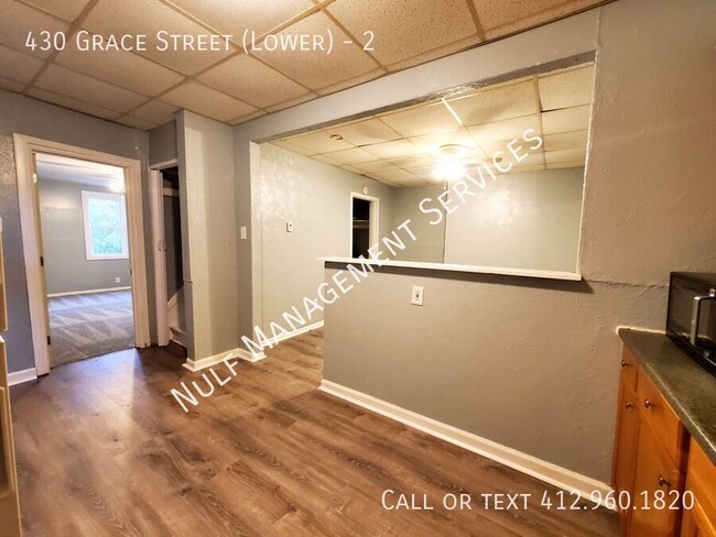 Building Photo - 430 Grace St