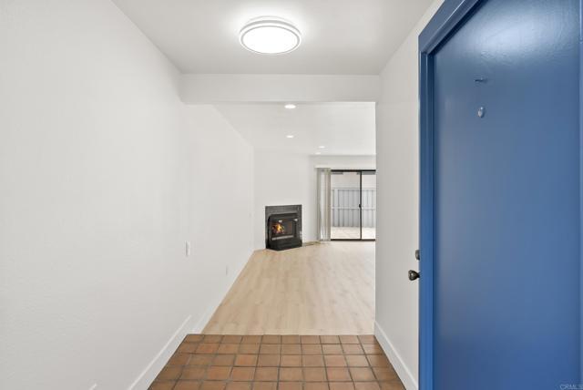 Building Photo - 3213 Via Marin