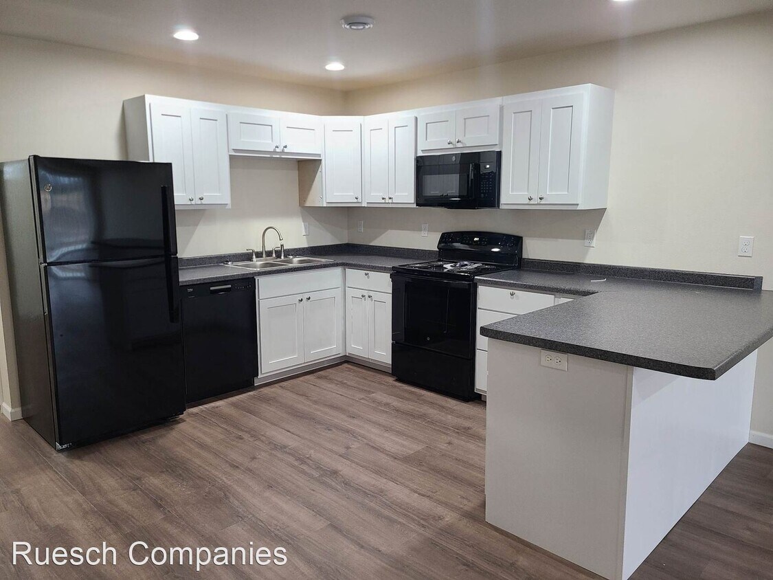 3 br, 1.5 bath House 4943 Well Road House Rental in Vesper, WI