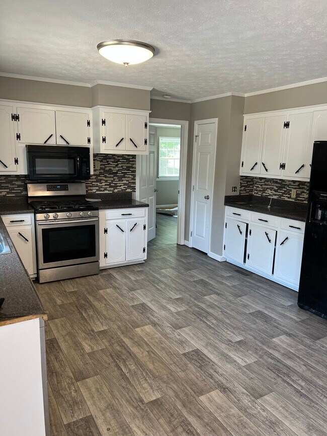 Foto del edificio - 864 Ashwood Dr